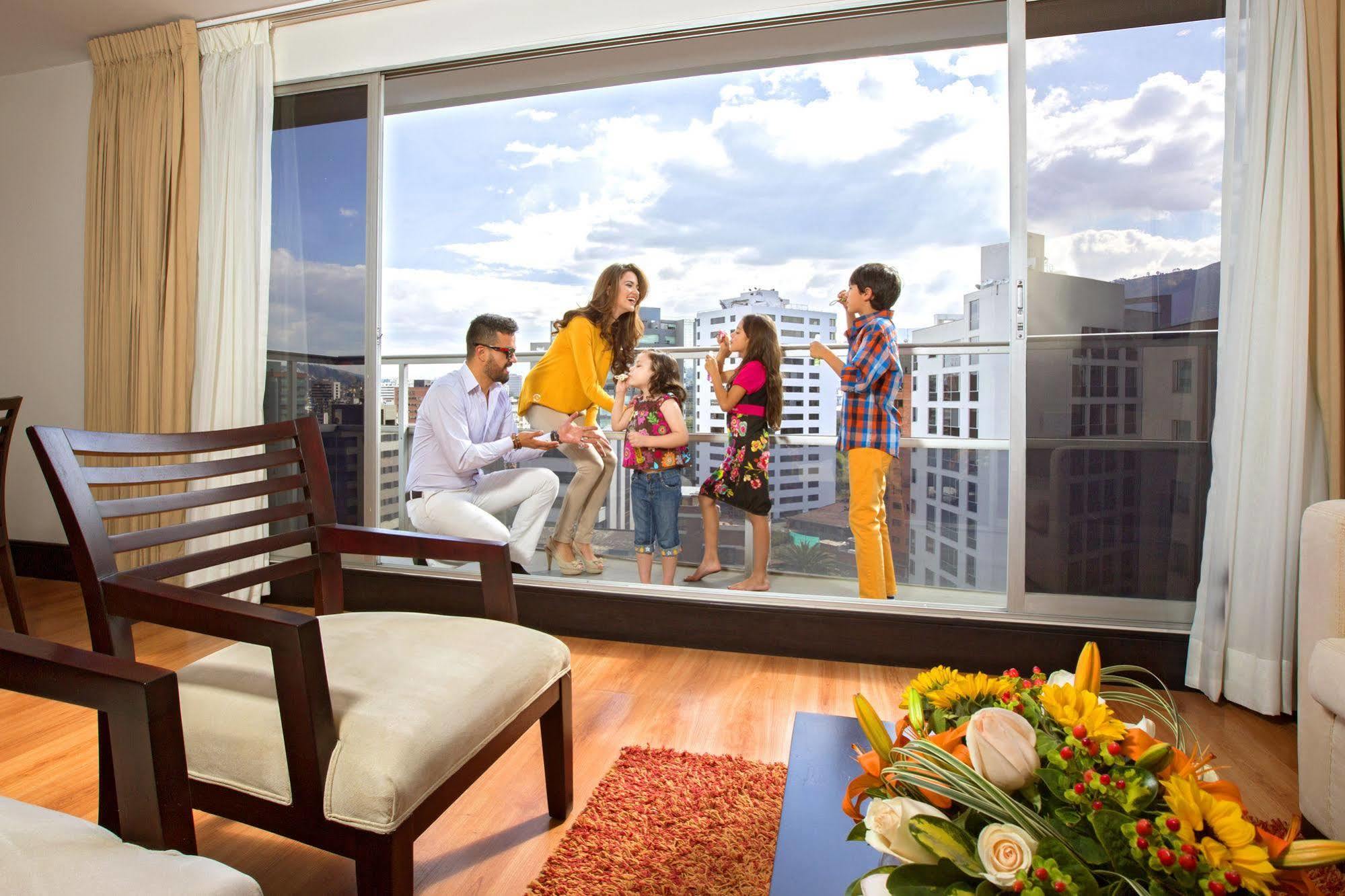 Hotel Lugano Suites Quito Exterior photo