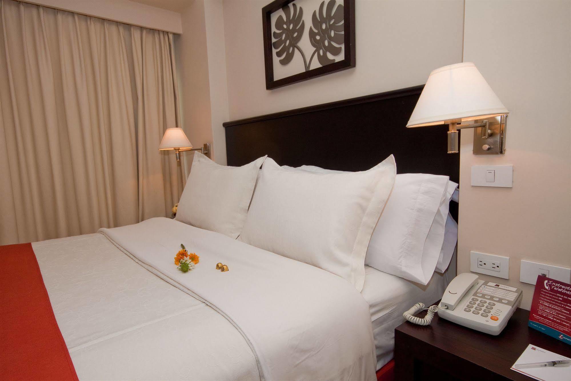 Hotel Lugano Suites Quito Exterior photo